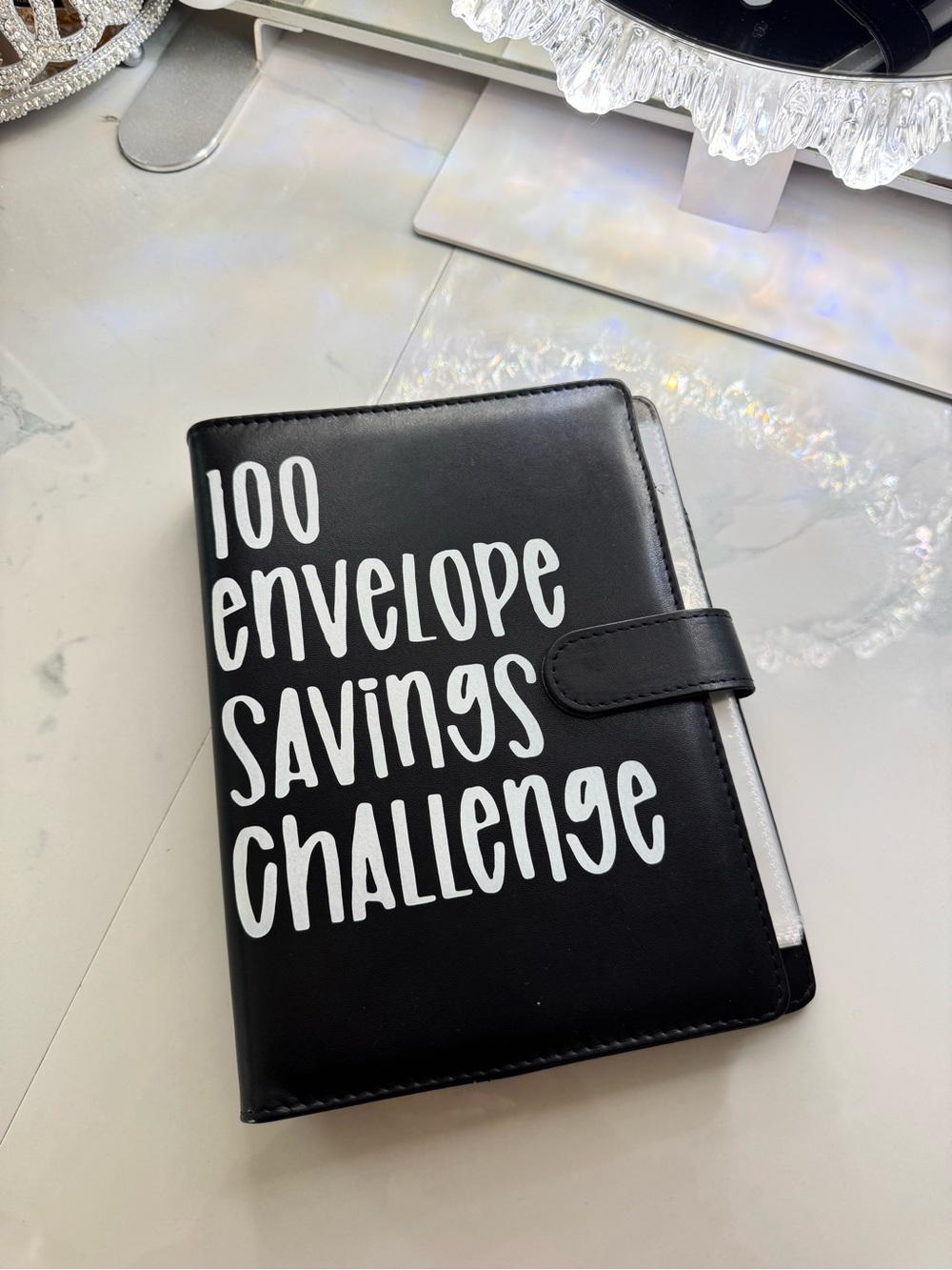 Cash savings challenge book